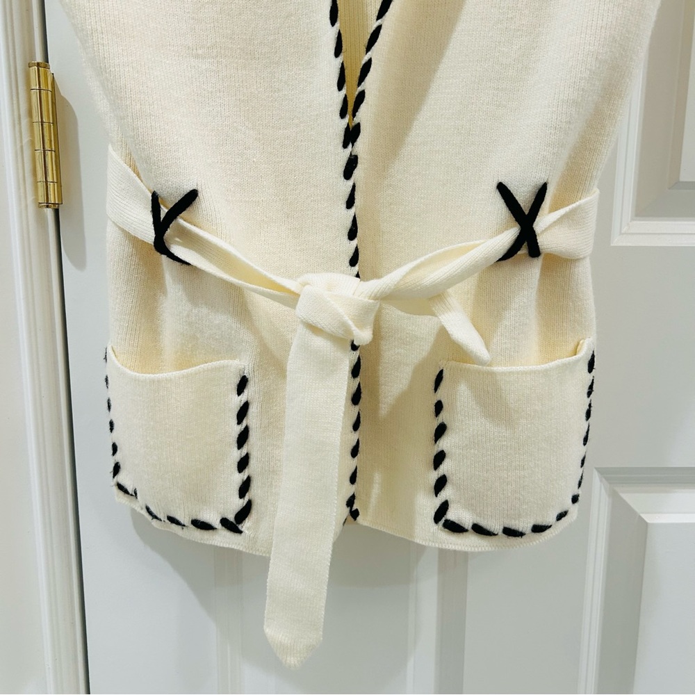 Vintage Cream Knit Cardigan Whipstitch Black Trim Vest Sleeveless - Picture 6 of 13